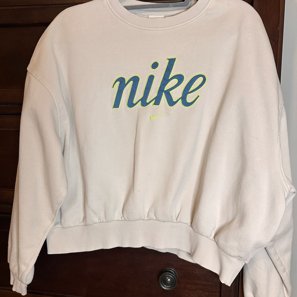 Nike Girls Sweatshirt